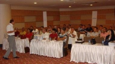 oluşan uzmanlarca 14-25 Mayıs 2012 tarihleri arasında Şanlıurfa da düzenlenmiş olup, eğitim sonunda yapılan imtihanda katılımcıların tümü başarılı olmuş ve sertifikalarını