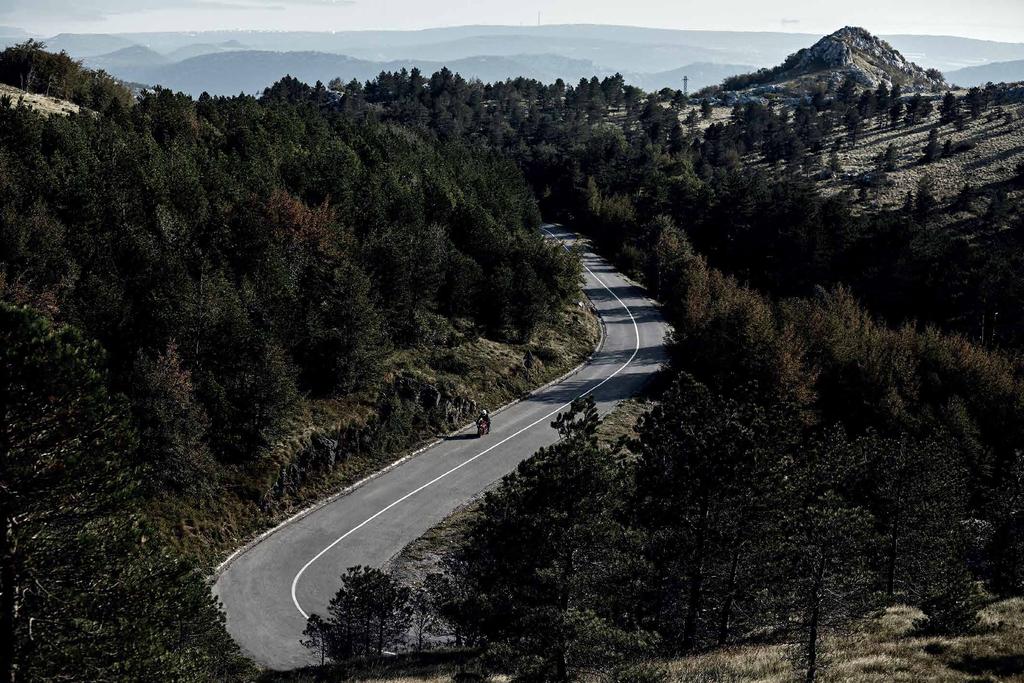 Tarihindeki en iyi Güç/Ağırlık oranı. Harekete geçiren bir motor dizaynı.