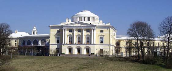hobi / seyahat Hermitage müzesi PETERSBURG: 300 YILLIK GÖRKEM Petro, 1703 yılında, Neva Deltası'nın üzerinde, St. Petersburg adıyla yeni bir başkent kurdu. Tamamen Avrupa mimarisiyle.