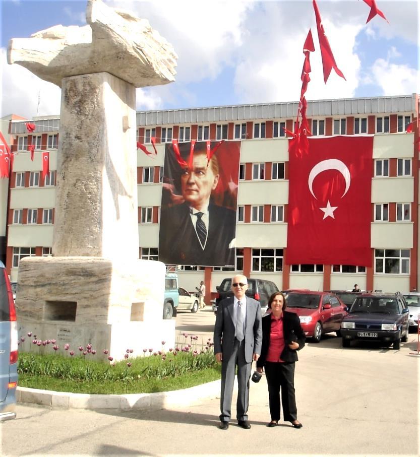 2005 Cengiz ALYILMAZ unutulup gitmiştir. 16 Hocaların Hocası Prof. Dr. Efrasiyap GEMALMAZ, 06.11.2001 tarihinde emekliye ayrıldı.