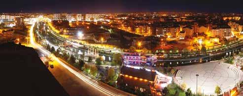 MARKA KENT SİVAS YATIRIMCI ÇEKMEK İÇİN KOLLARI SIVADI Asırlardır Anadolu da önemli bir yerleşim merkezi olan Sivas, son yıllarda gerçekleştirilen milyarlarca dolarlık projeler ile Türkiye nin önde