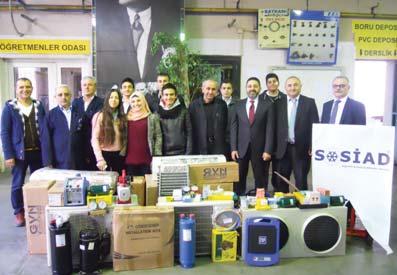SOSİAD üyelerinin Zincirlikuyu İSOV Mesleki ve Teknik Anadolu Lisesi ne bağışladığı malzemeler 26 Şubat 2015 günü okula yapılan ziyarette teslim edildi.