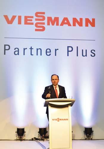 sektör gündemi Viessmann bayileri Antalya da biraraya geldi 19-21 Șubat tarihleri arasında Antalya da gerçekleștirilen Viessmann bayi toplantısında Viessmann ın 2015 ürün programı ile yenilikleri