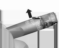 82 Göstergeler ve kumanda birimleri Yağmur sensörlü otomatik silme Yağmur sensörü hassaslık derecesinin ayarlanması Cam yıkama sistemi INT : Yağmur sensörlü
