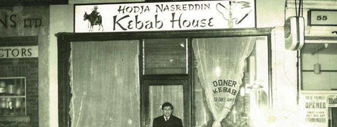 dükkânı 1966 yılında açılmıştır. Günümüzde de Türklerin yoğun olarak bulunduğu Newington Green de açılan bu kabapçının adı Hodja Nasreddin Kebab House idi (Foto 9).