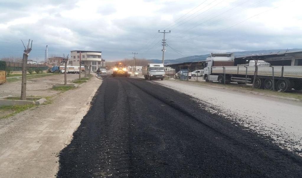 aşırı yağışlar nedeniyle cadde sokak