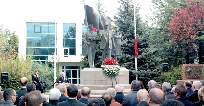 İzin Silinmez ATAM Büyük Önder Mustafa Kemal Atatürk; sonsuzluğa intikalinin 80 inci yılında da tükenmez bir sevgi, saygı ve özlem ile anıldı.