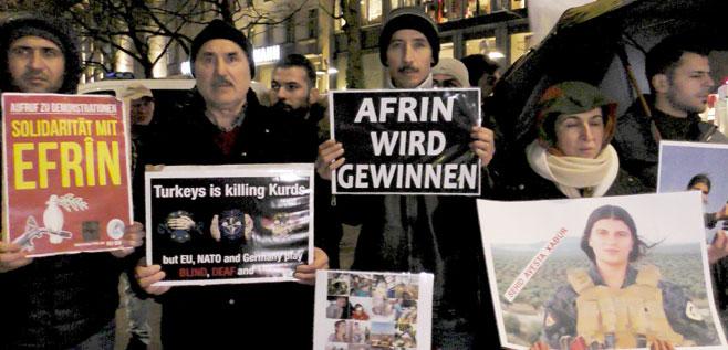 Dünya nın dört bir yanında Efrîn için başlatılan eylemler aralıksız devam ediyor.