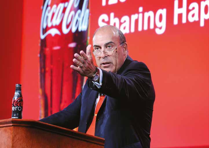 Ekonomi1 şimdi Dünyanın en ünlü birkaç CEO sundan biri Muhtar Kent TAC 71 Muhtar Kent, malum, beş yıldır Coca-Cola nın CEO su.