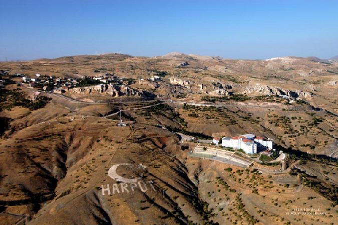 84 Saadettin TONBUL, Coğrafi Faktörlerden Yerşekillerinin Harput un Kuruluşu, Gelişmesi ve Şehrin Yer Değiştirmesi Üzerine Olan Etkileri Foto 2.