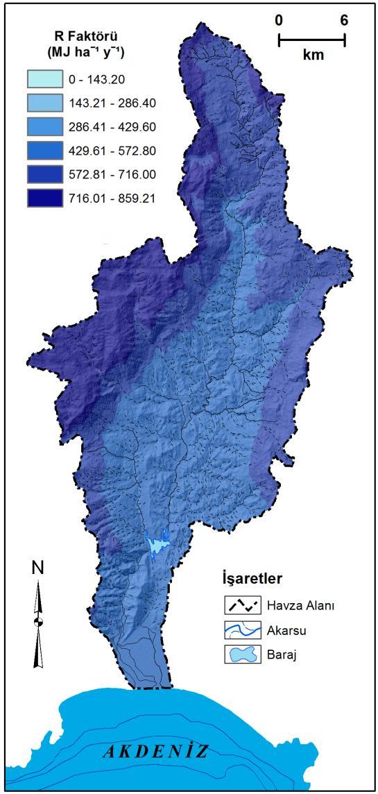 Şekil 3. R faktörünün dağılış haritası Figure 3. Distribution map of R factor Şekil 4. K faktörünün dağılış haritası Figure 4. Distribution map of K factor Çizelge 1.