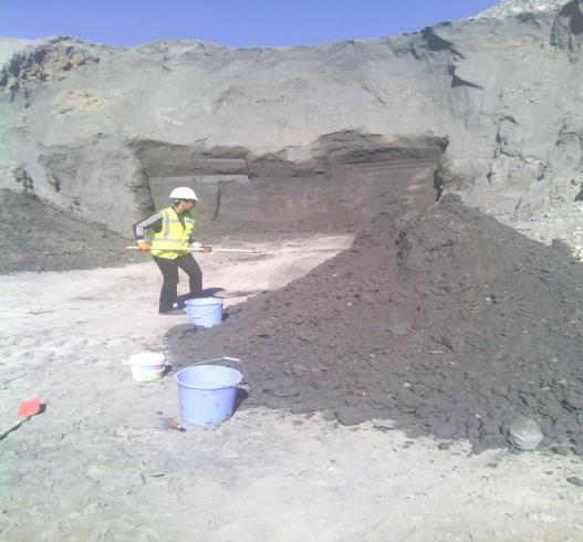 Numune Alma ve Hazırlama Eskiköy Krom Konsantre Tesisi atıklarının depolandığı döküm sahasından yaklaşık 200 kg.