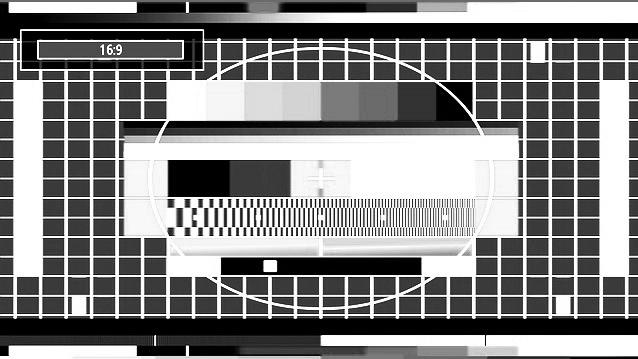 Changing Image Size: Picture Formats Programmes can be watched in different picture formats, depending on the transmission received.