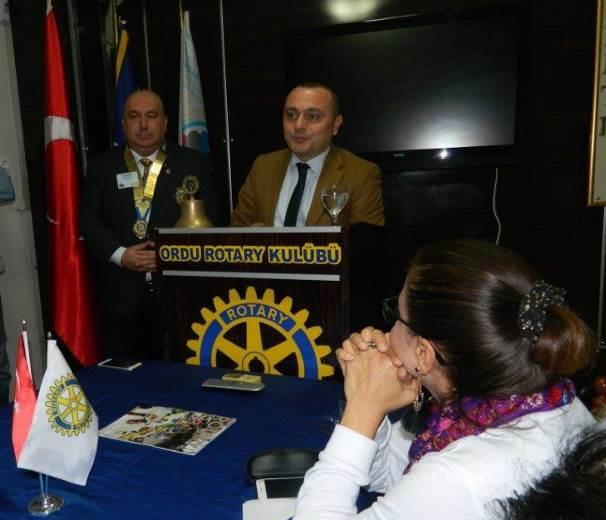 Liderler Kampüste: Liderlik ve Motivasyon Eğitimi programı olduğunu, Silifke Rotary Kulübünün kuruluş balosunun, 06 Ocak 2018 tarihinde Mersin de yapılacağını, İkinci el eşya pazarı çalışmaları,