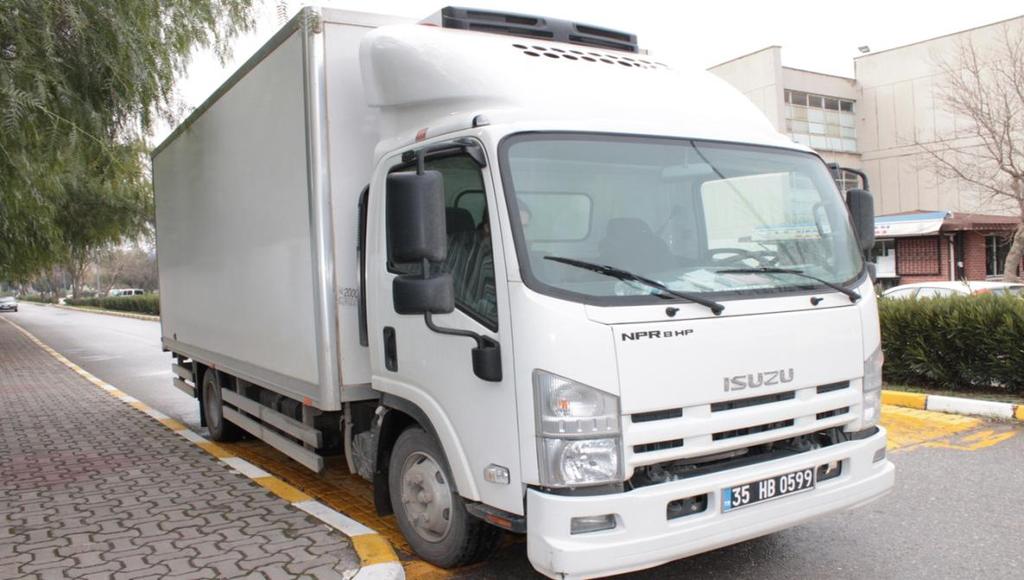 Çiftliğimiz ürünlerinin nakliyesi amacıyla soğuk hava tertibatlı bir kamyon (ISUZU) satın alınmıştır.