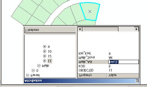 görüntüleyiniz. 13 Identify butonu ile bir parsel tanimlayiniz. Iliskisel malik tablosunu inceleyiniz.