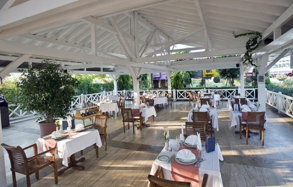 A LA CARTE RESTORANLAR RESTORAN KONSEPT SERVİS SAATLERİ & SUNUMLARI