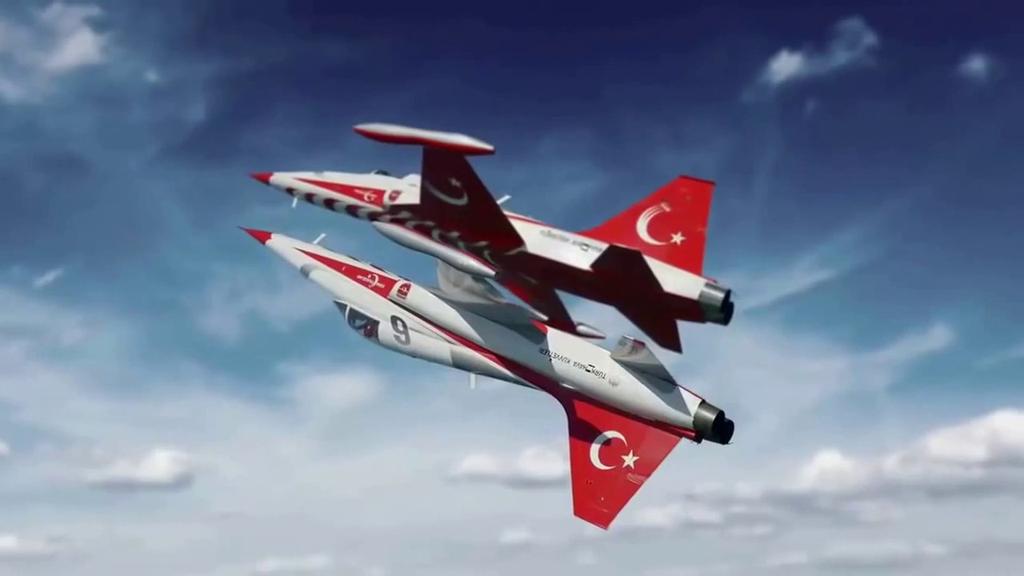 Festival kapsamında jet uçak gösterileri, paraşüt atlayışları, planör, helikopter ve akrobasi gösterileri sunulacak, Türk Yıldızları ve Solutürk izleyicilere heyecanlı anlar yaşatacak.