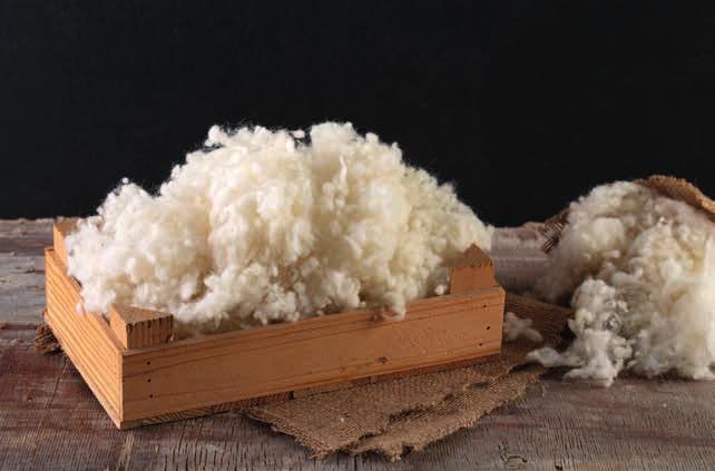 Wool Ball Fibre Wool that is, % 100 natural, biodegradable and renewable, not only provides excellent insulation against hot and cold circumferences but also organizes the humidity in the air, thus