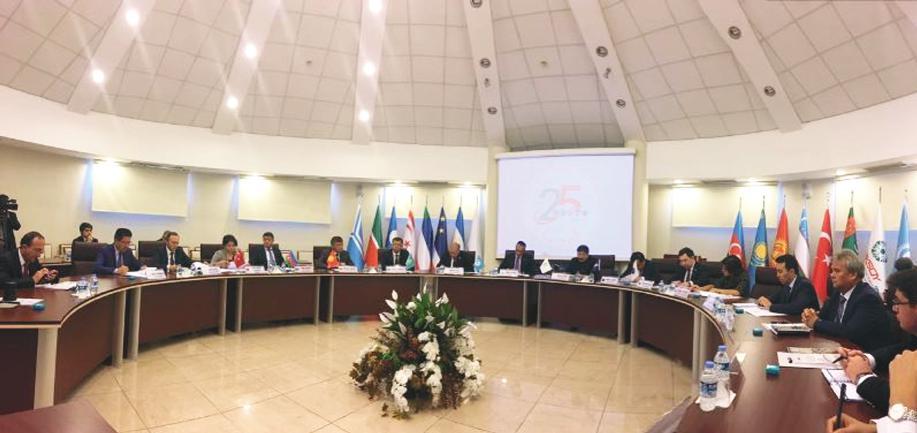 toplantıya misafir olarak iştirak etmişlerdir. Genel Sekreter Ramil Hasanov Türk Keneşi nin mevcut faaliyetleri, Eylül 2016 başında Kırgızistan da düzenlenen 2.