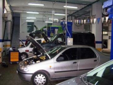 Kamu kurumlarının garajlarında biriken atık motor yağlarının yetkilendirilmiş