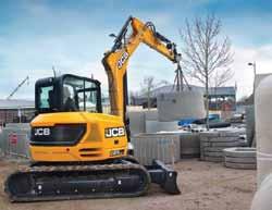 Üretkenliği Yüksek Motor 1 JCB 85Z, JCB diesel Kohler common rail Stage IIB/Tier 4 final motora sahiptir. 2.200 dev/dak'daki gücü 48 kw'a çıkartılmıştır ve bu devirde 300 Nm tork sağlamaktadır.