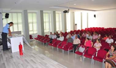 06.09.2016 3 En çok tüp yangını Milas ta 1. sayfadan devam..şafak Esenkaya yangın eğimiyle ilgili temel bilgileri Vergi Dairesi personeline anlattı.