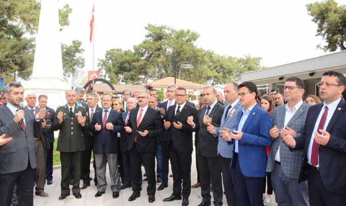 AESOB BAŞKANI DERE 18 MART ÇANAKKALE ZAFERİ VE ŞEHİTLERİ ANMA TÖRENİ NDE AESOB Başkanı