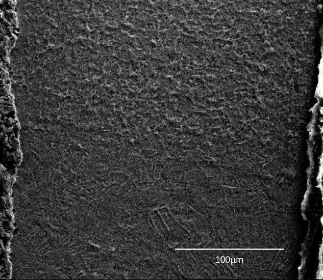 Kaynak bölgesine ait mikroyapı resimleri incelendiğinde (Şekil 88(c ve d)) kaynak metalinin mikro yapısının iğnemsi α yapıya