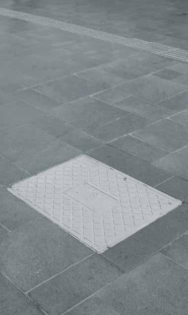 UC SM 5050-C250 UC SM 5050-B125 C250 Class Composite Square Manhole Cover 50x50 A single lock system One metal handle on the cover Rubber gasket used for frame Meets all existing requirements of TS