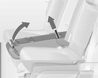 Kayışı çekin ve orta koltuğu yatırın. Tutamağı çekin ve 2. konuma getirmek için koltuğu enlemesine ön tarafa doğru itin.