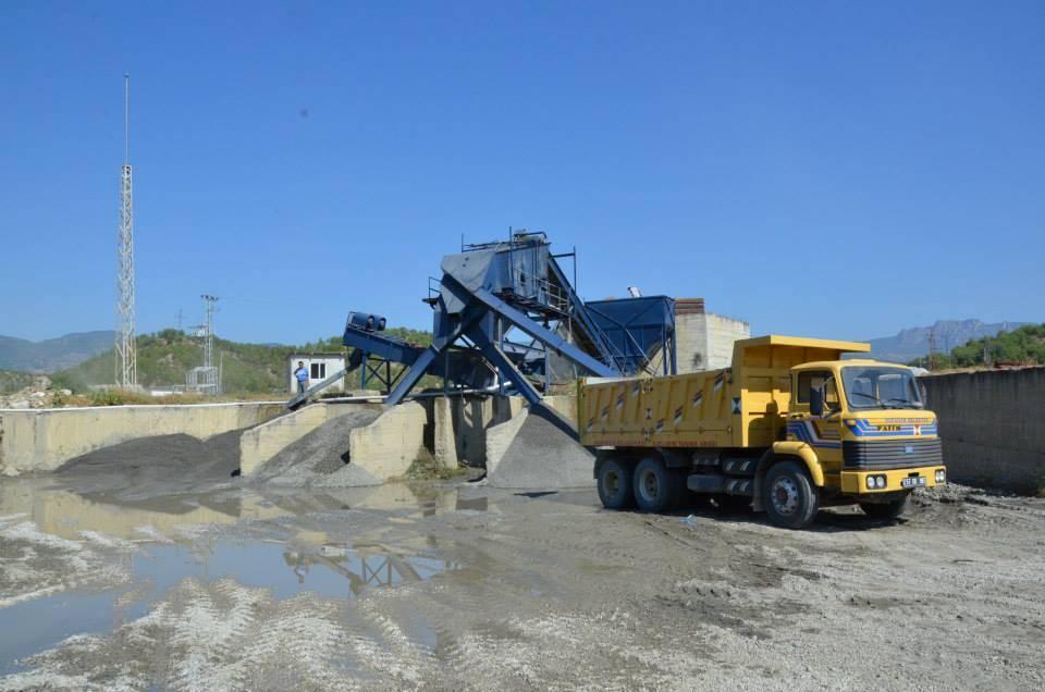 241,05 tl dir proje tamamlanmıştır) 8- Belediyemiz kum eleme yıkama tesisi yanına su işlerinde kullanılacak malzemeleri muhafaza etmek için iki adet depo