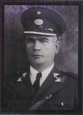 Üniformalı Emniyet Amiri Üniformalı Komiser- 1941 s.