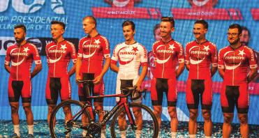 54 üncü Cumhurbaşkanlığı Türkiye Bisiklet Tur unun Konya-Konya etabının birincisi Maximiliano Ariel Richeze TUR a yabancı bir isim değil.
