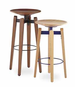 İskandinav tasarımlardan ilhamla tasarlanan Apsis Bar, kalıplanmış kontrplak gövdesi ile ayrışan bir bar sandalyesidir.
