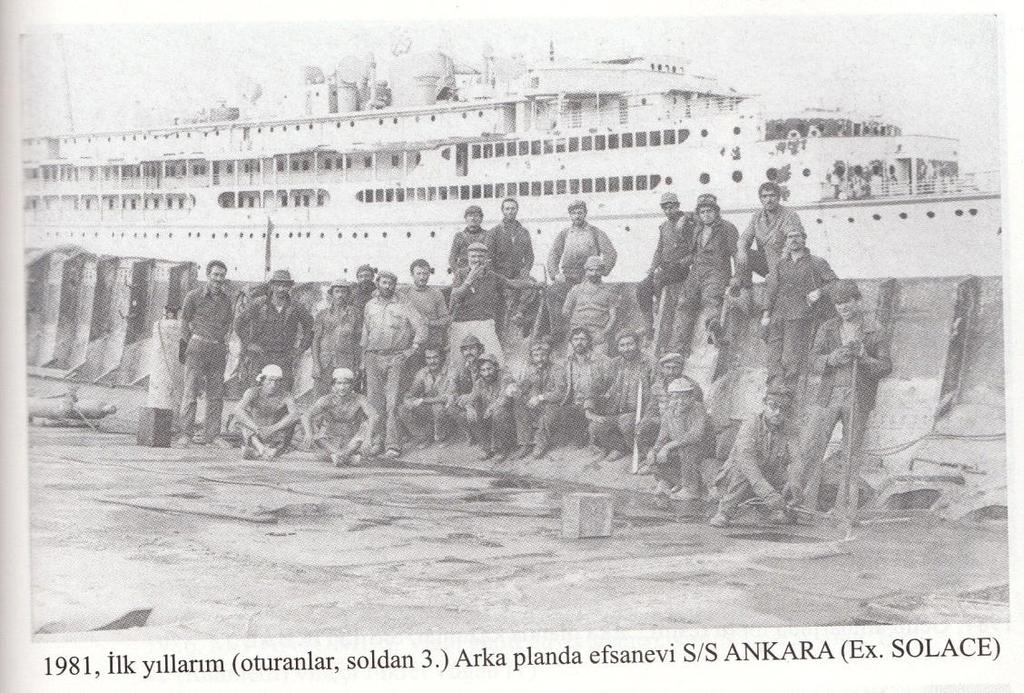 TARİHÇE 1977 yılında Aliağa Gemi Söküm bölgesinde ilk sökülen gemiler, Manisa,