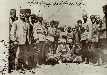 Tahsin Sever - 1925 Kürt Hareketinin Yapısı ve Hedefleri 36 başlamıştır. Bu olayın olmasında Şeyh Abdurrahim in tez canlılığının rolü büyüktür.