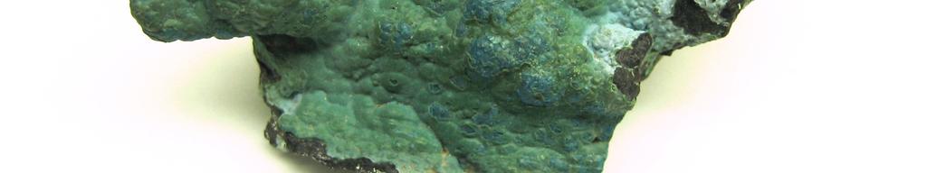 Bunun nedeni, malahit cevherinin çok güzel tonlarda oluşabilen yeşil rengidir. Şekil 2.4 de malahit minerali gözükmektedir [3].