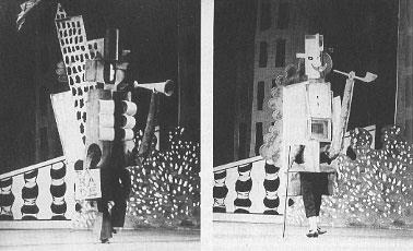 32 Üç bölümden oluşan The Ballet Parade nin First Manager ı (ilk bölüm) Picasso nun kübist kostümleri (Res.