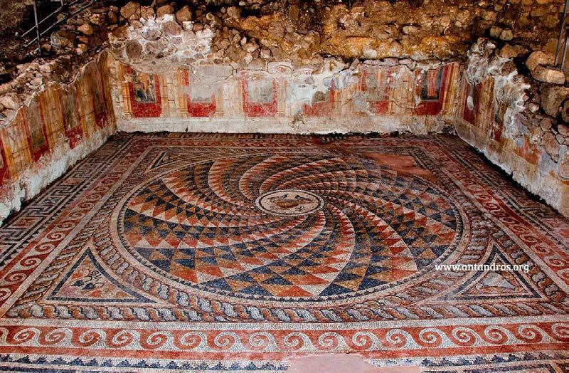 YÖNTEM Bu çalışmada, dokuz mozaik örneği Antandros Antik Kenti nde bulunan Roma Dönemi Teras Evi nden toplanmıştır.