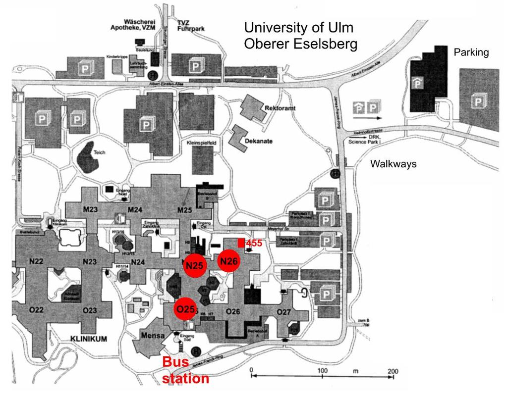 Ulm Üniversitesi, Baden-Württemberg, Almanya Şekil322.32 Ulm Üniversitesi, Baden-Württemberg, Almanya vaziyet planı aaaaaaaaaaaıaaı(anonim 2009s) 2.2.3.7 Çok kutuplu üniversiteler Çok kutuplu üniversiteler, genellikle çok nüfuslu ve geniş arazilere sahip üniversitelerdir.