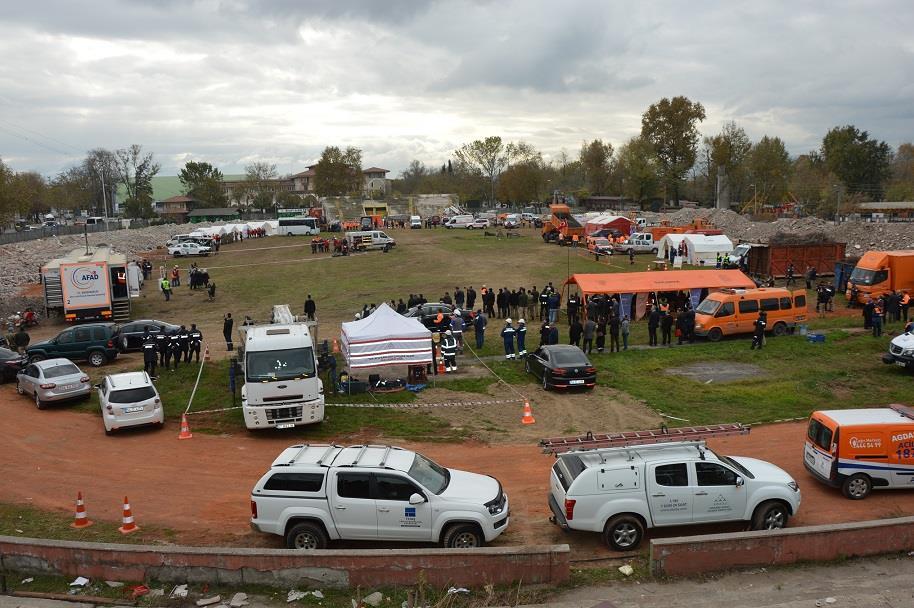 SEDAŞ Enerji Hizmet Grubu İle Tatbikata Katıldı TAMP (Türkiye Afet Müdahale Planı) Sakarya İçin '2018 Yılı Bölgesel Saha Uzantılı Masabaşı Tatbikatı' 293 Kamu Personeli ve 60 AFAD Gönüllüsü olmak