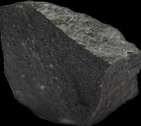 Yüksek oranda kolay ayrışabilen minerallere sahip olmasına rağmen, kayanın kendisi ayrışmaya karşı büyük direnç gösterir. Bu nedenle ayrışması yavaş olur.