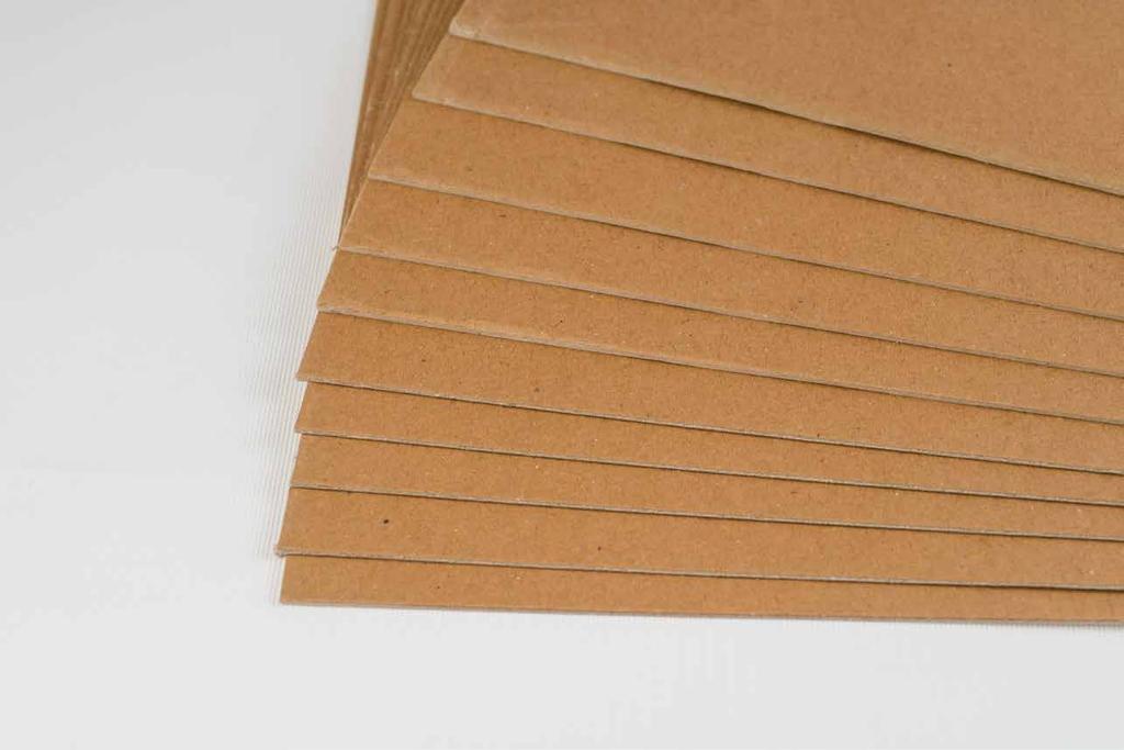 23 Testliner & Kraftliner Ebat Karton Testliner & Kraftliner Sheet Cardboard % 100 geri dönüşüm kağıttan yapmış olduğumuz gri ebat karton üzerine birinci kalite testliner lamine edilerek