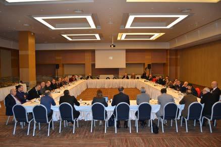 GENİŞLETİLMİŞ YÖNETİM KURULU TOPLANTILARI Merkez Yönetim Kurulumuzun 14-15 Ağustos 2017 tarihli toplantısında Türk Dişhekimleri Birliği Genişletilmiş Yönetim Kurulu Yönergesi kabul edilerek yürürlüğe