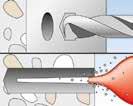 Çakma dübeli deliğe yerleştirin ve çekiç kullanarak dübeli çakıp yüzeyi hemyüz edin.