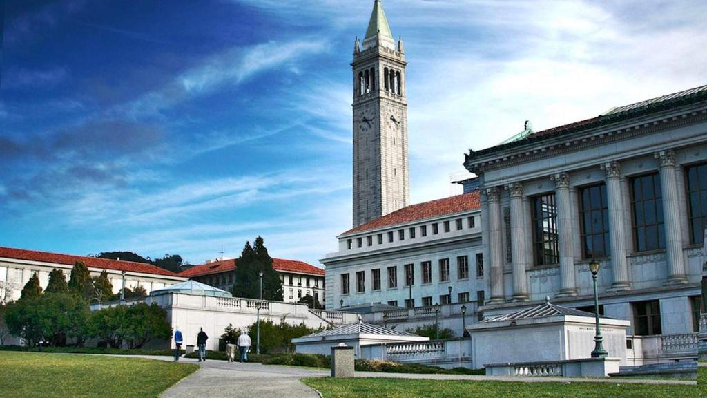 Berkeley Öğrencileri PİRİ Sanal Gerçeklik Turları üzerine çalışıyor!