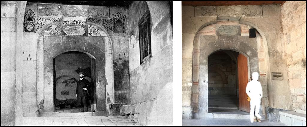 edilmiştir. Bu görselin birinci resminde 1913 yılına ait kapı üzerinde daha detaylı bezemelerin olduğu görülmektedir; ancak günümüzde bu bezemeler kaybolmuştur.