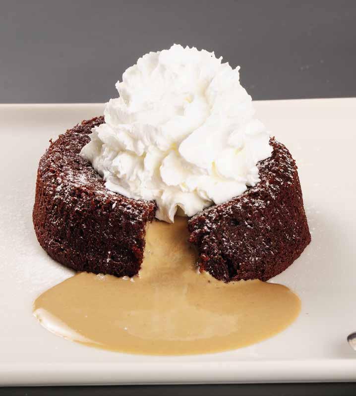 Tahinli Çikolatalı Sufle Sesame Dark Chocolate Souffle Tahin ve bitter çikolatanın akışkan hali... Fluidal way of dark chocolate and sesame butter.