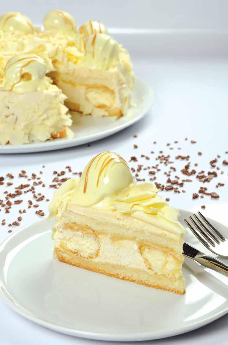 Beyaz Profiterollü Pasta White Chocolate Profiterole Cake ''Beyaz Çikolatalı pasta üzerinde nefis profiterol